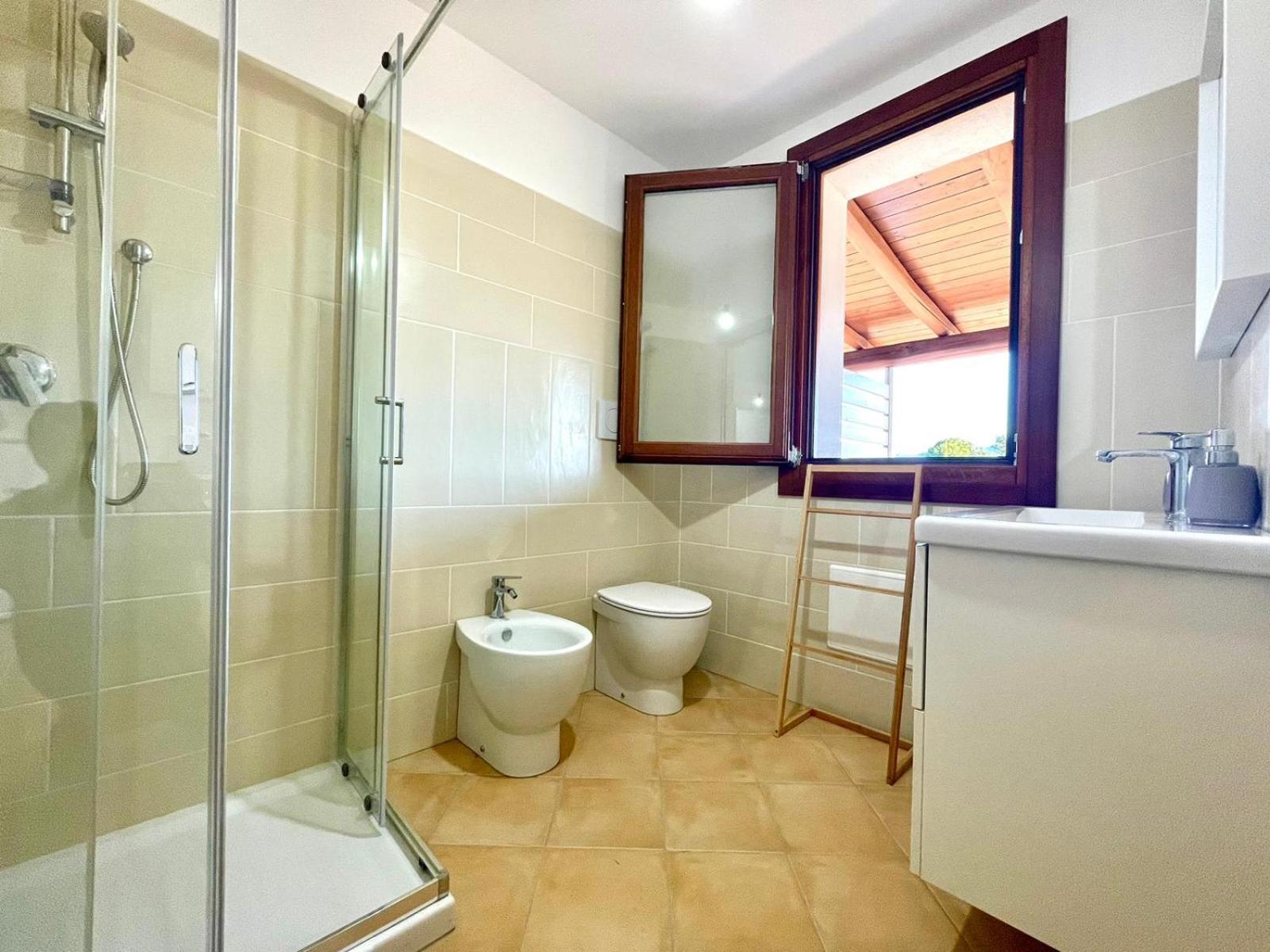 Cronta Apartments Bari Sardo Ngoại thất bức ảnh