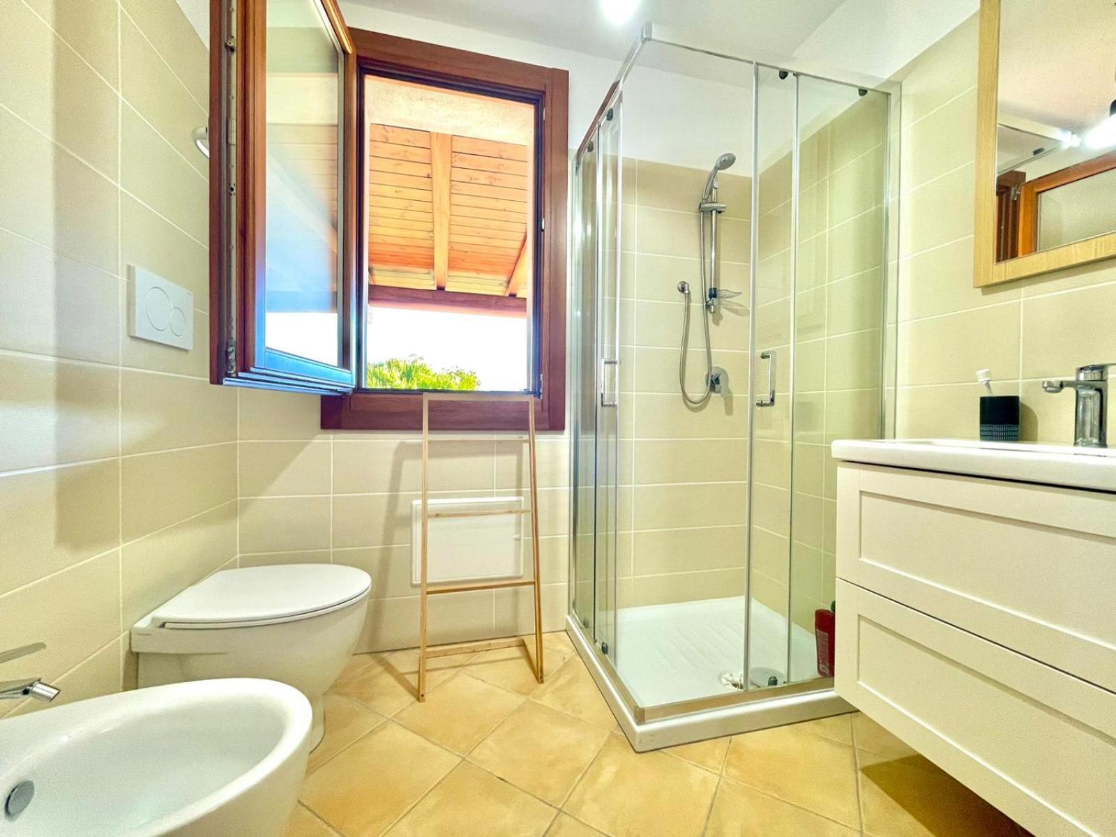 Cronta Apartments Bari Sardo Ngoại thất bức ảnh